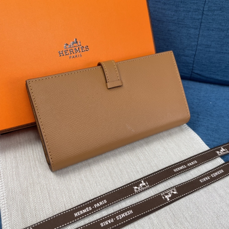 Hermes Wallets & Purse